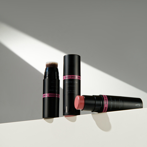 MAD ONE Мультифункциональный стик для лица (холодный розовый) - 3-in-1 face stick eyes + lips + cheeks, dusty rose, 33г